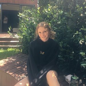 Meet your Posher, Shai